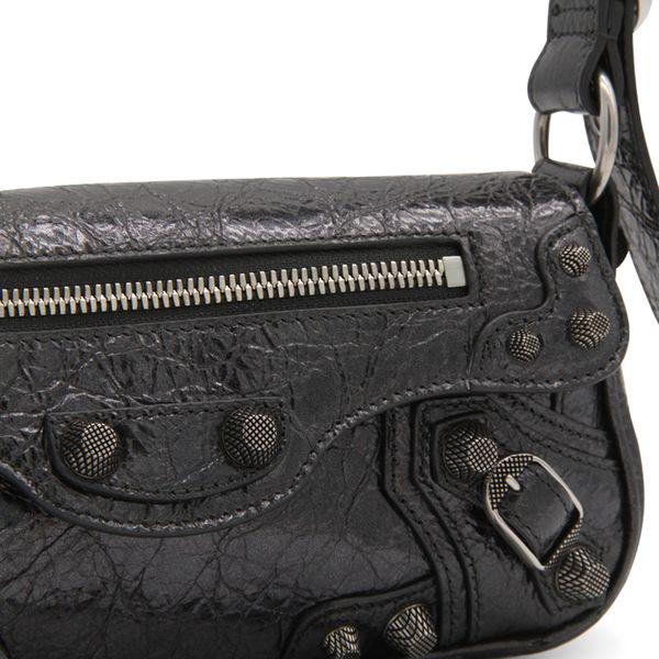 LE CAGO SLING BAG XS