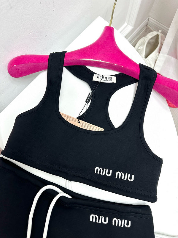 Glami - MMU Women Clothes - 726