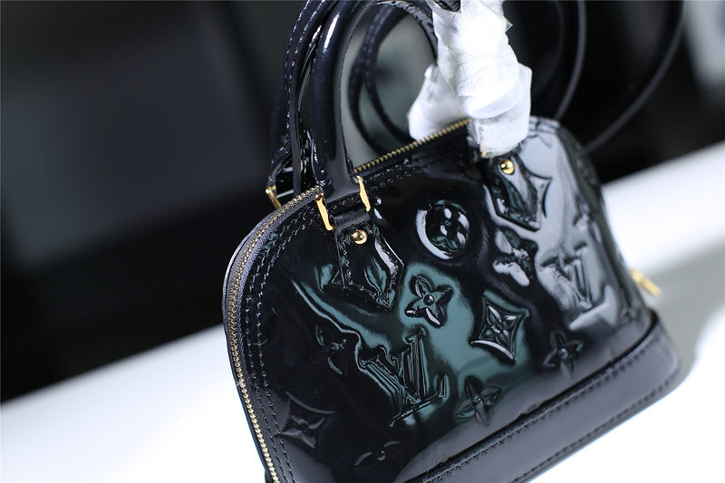 Glami-is - LOV Lady Bags - 1903