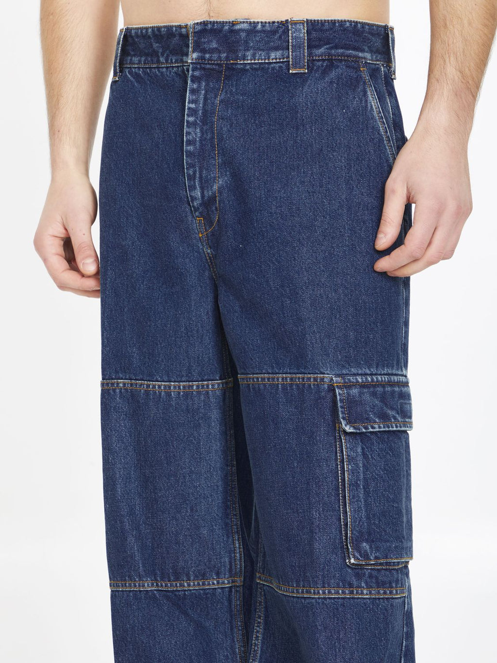 GUCCI Cargo Jeans with Multiple Pockets for Men