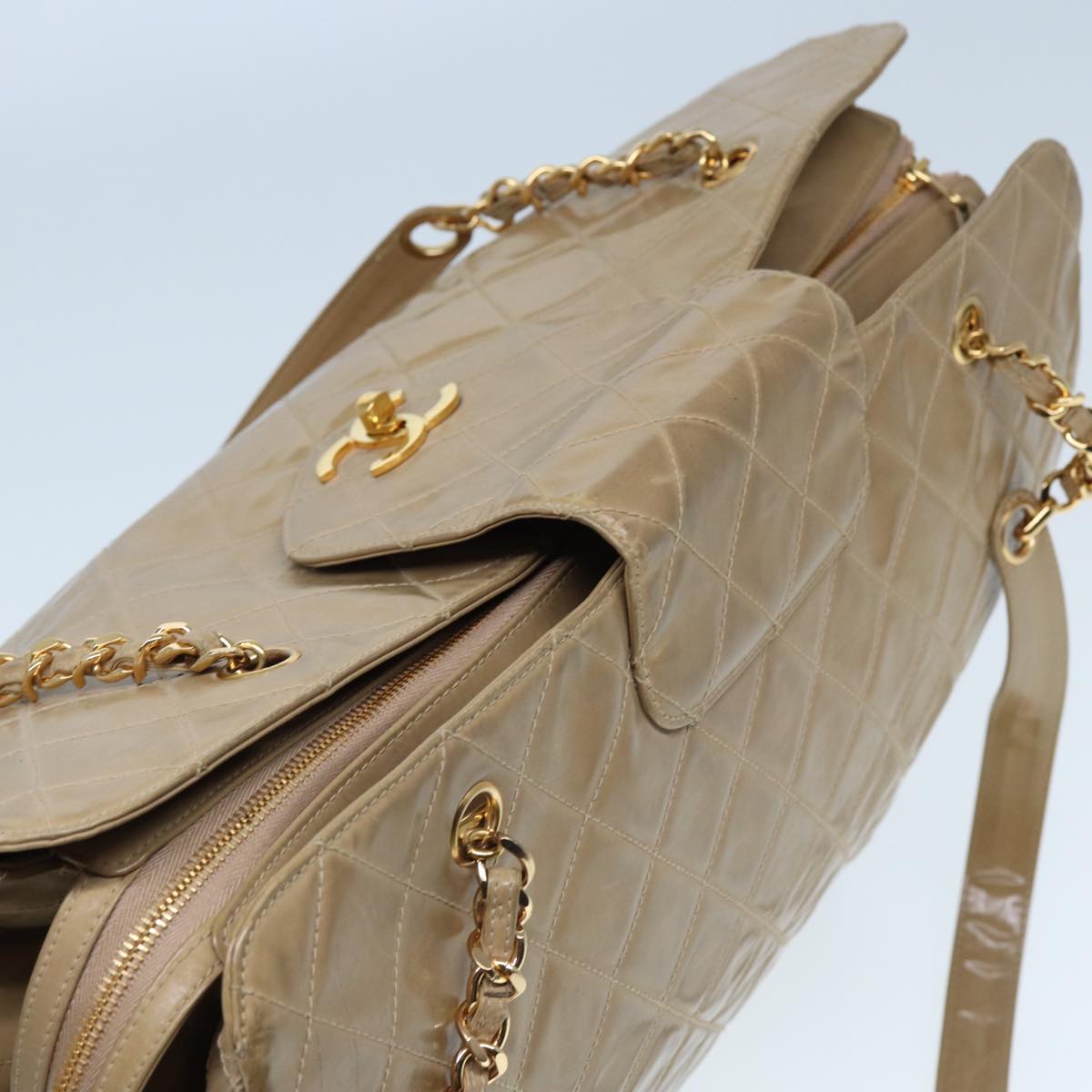CHANEL Super Model bag Chain Turn Lock Bag Patent leather Beige CC 77488