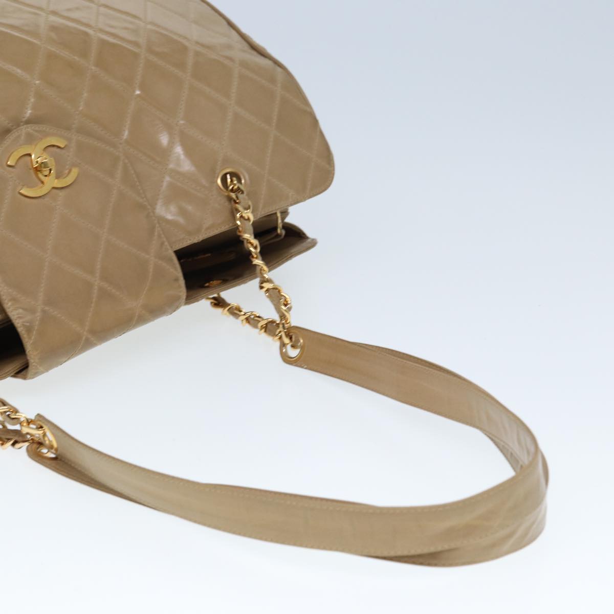 CHANEL Super Model bag Chain Turn Lock Bag Patent leather Beige CC 77488