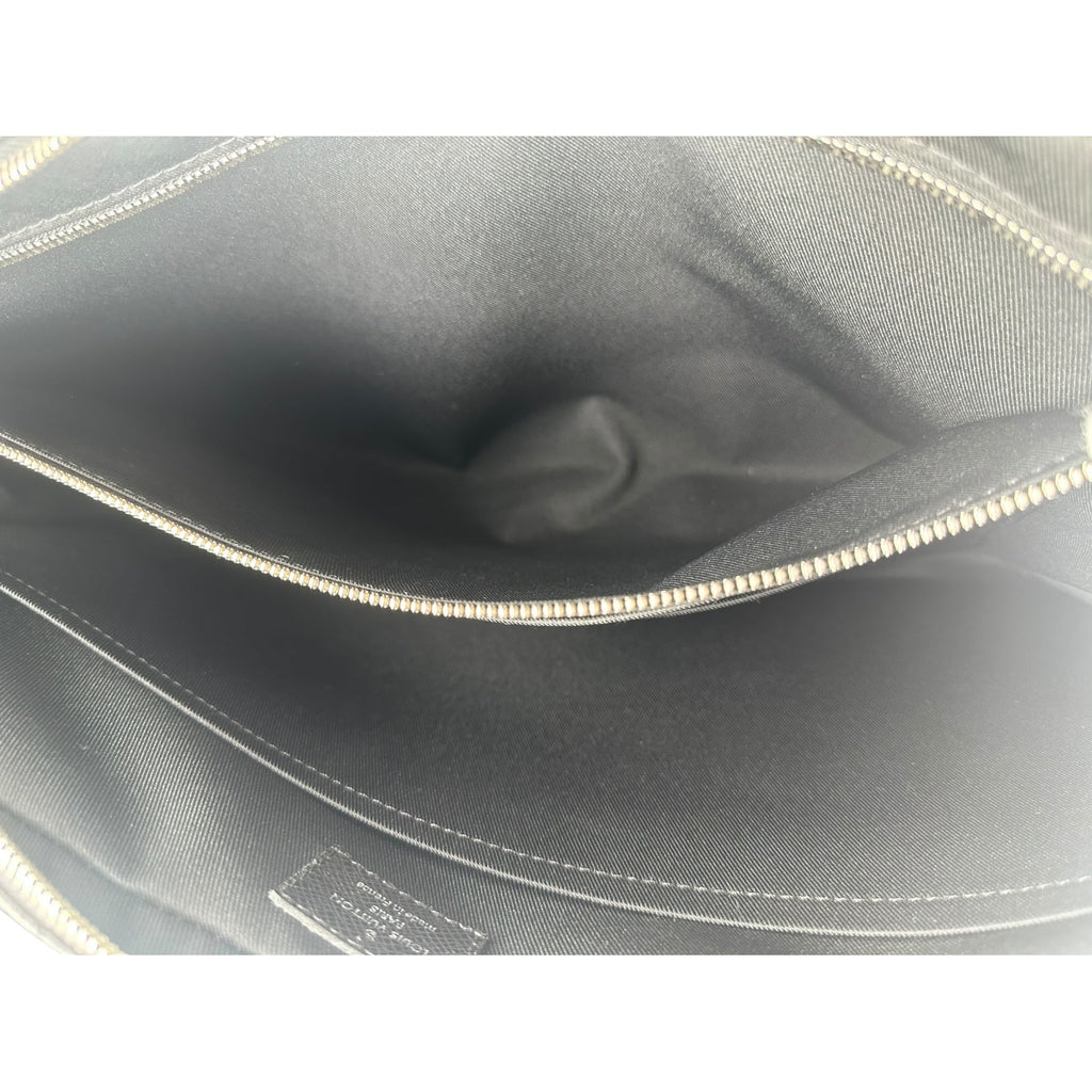 Louis Vuitton Porto Document Business Taiga Black Bag M30643