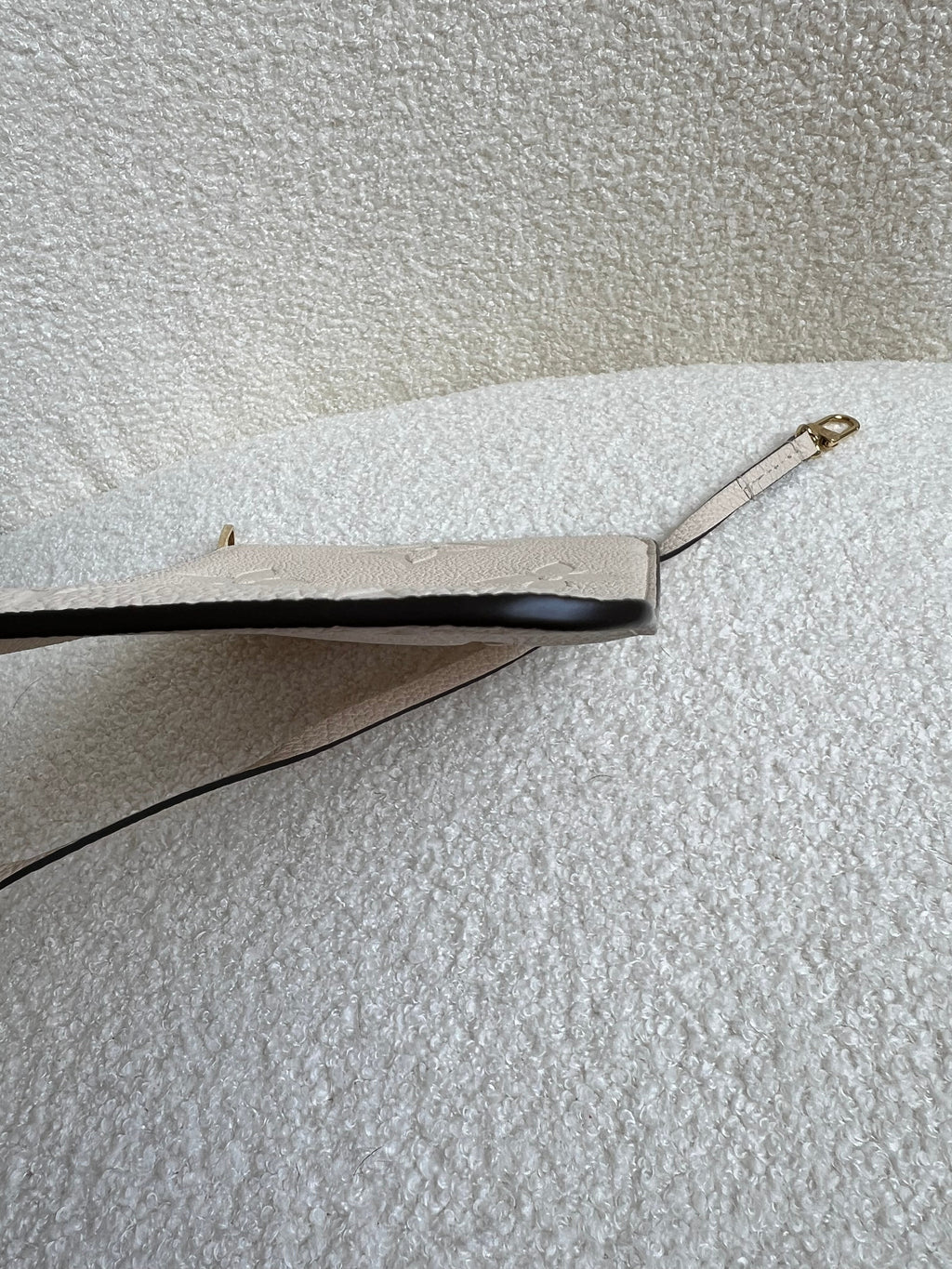 Louis Vuitton Pouch (from Neverfull) Creme Empreinte