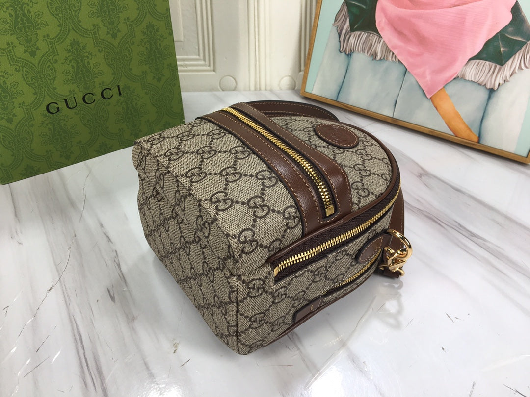 EN - Luxury Bags GCI 565