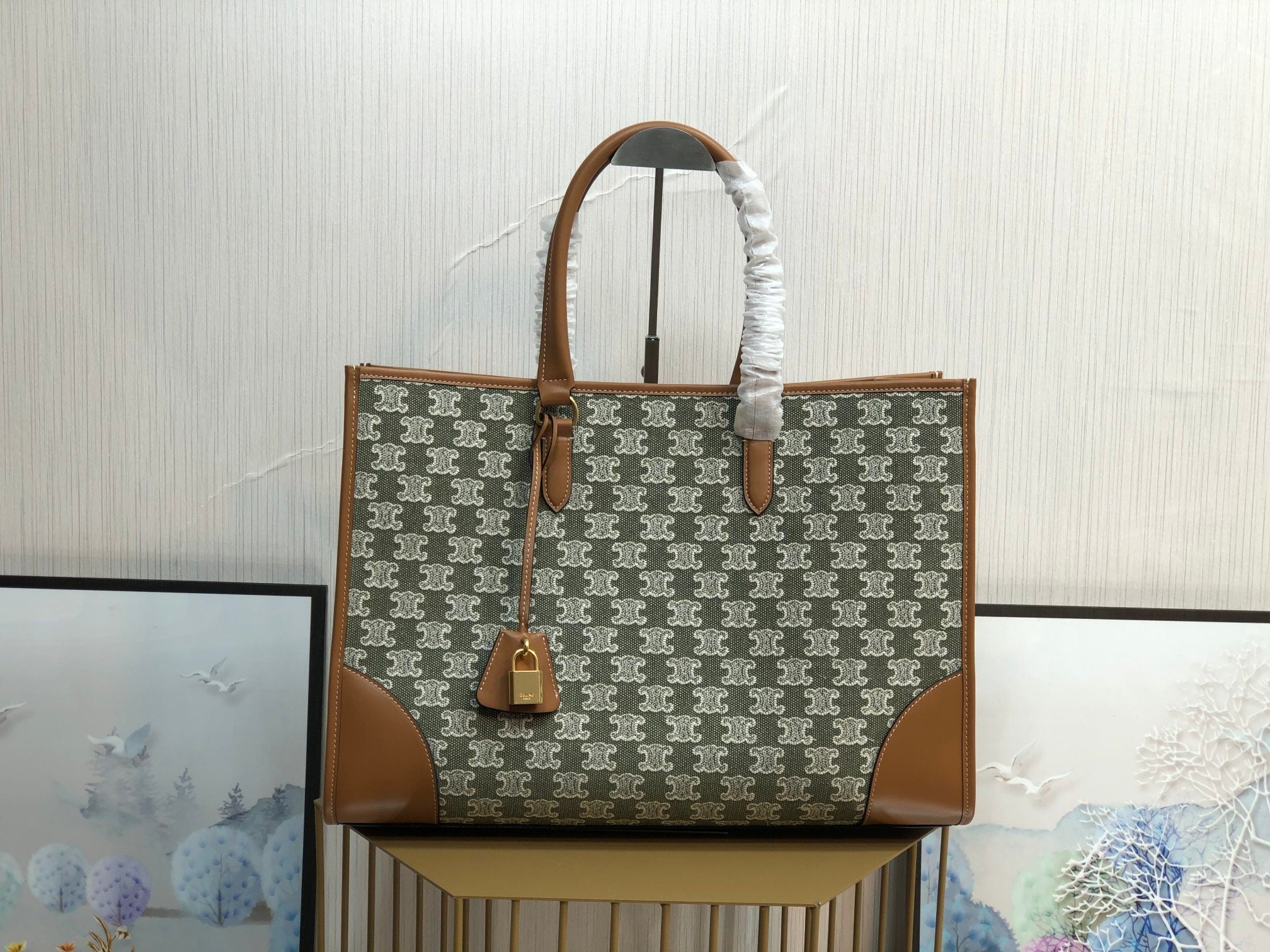 GLAMI Horizontal Cabas In Textile With Triomphe Embroidery Khaki For Women 17in/43cm 197002CS8.15KH