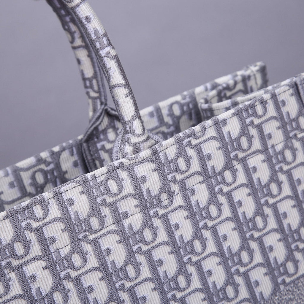 GLAMI Large Book Tote Gray, For Women, WomenÃ¢â‚¬â„¢s Handbags 16.5in/42cm CD M1286ZRIW_M932