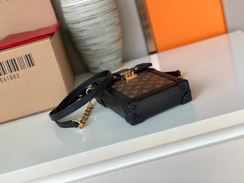 LOV2 Bags - Luxurious Bags  1614