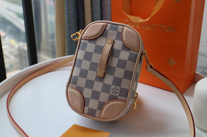 LOV2 Bags - Luxurious Bags  1675