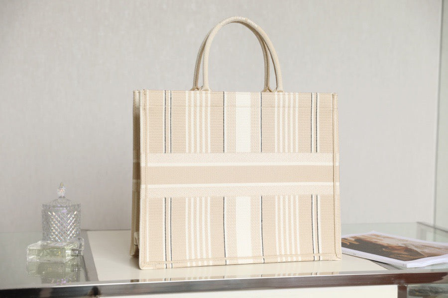 GLAMI Large Book Tote Cream, For Women, WomenÃ¢â‚¬â„¢s Handbags 16.5in/42cm CD