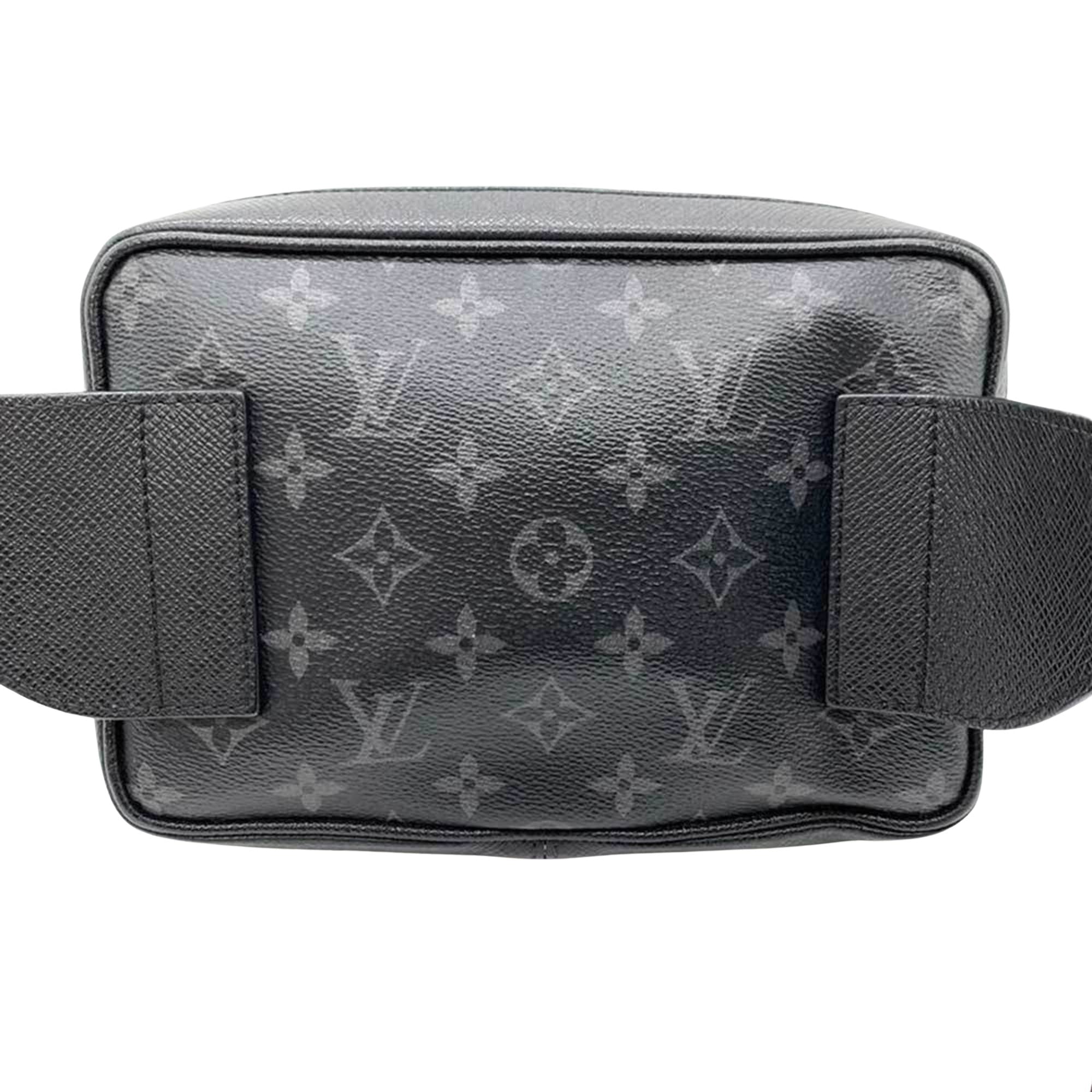 Louis Vuitton Bum Bag  Canvas Clutch Bag ()