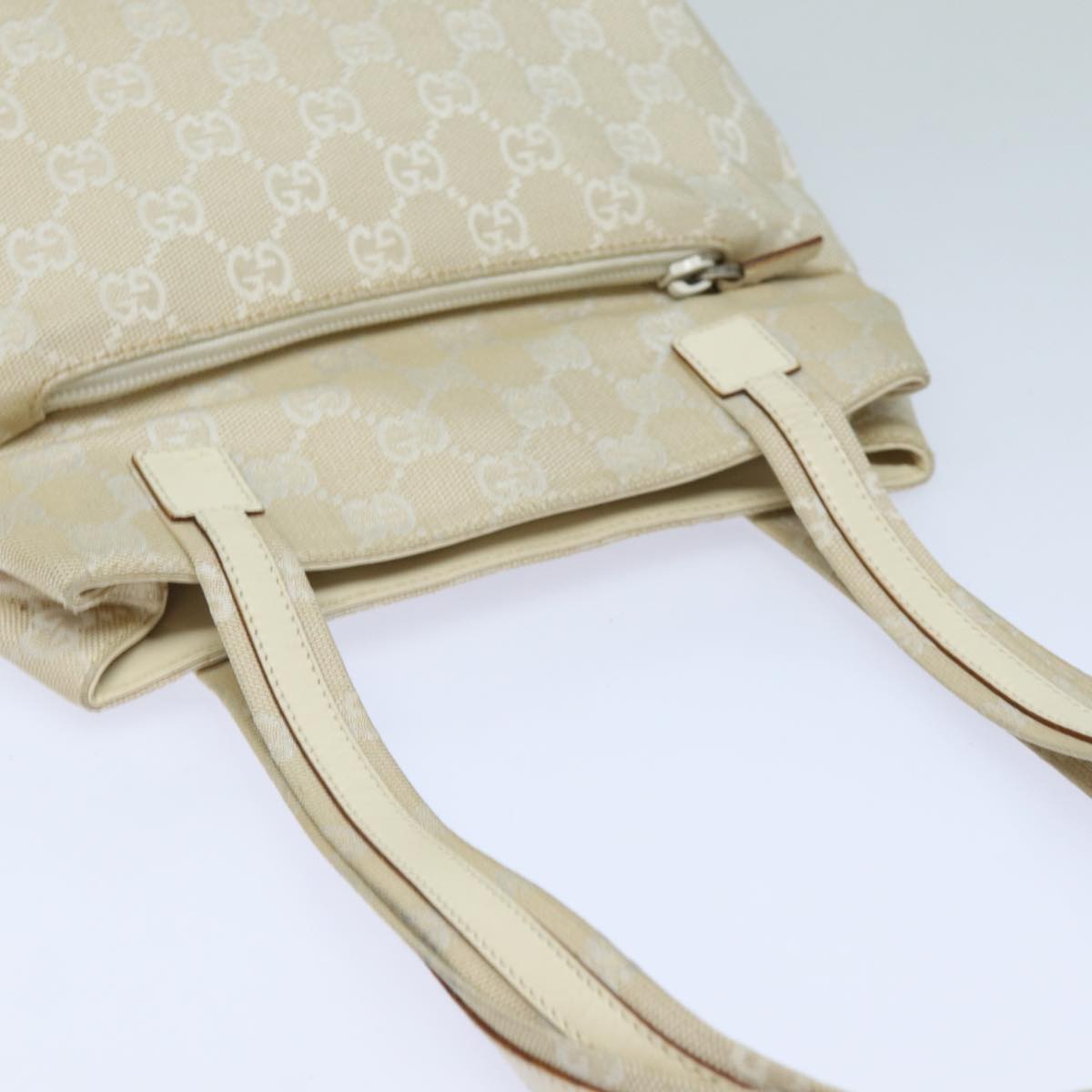 GUCCI GG Canvas Shoulder Bag White 002 1075 78892