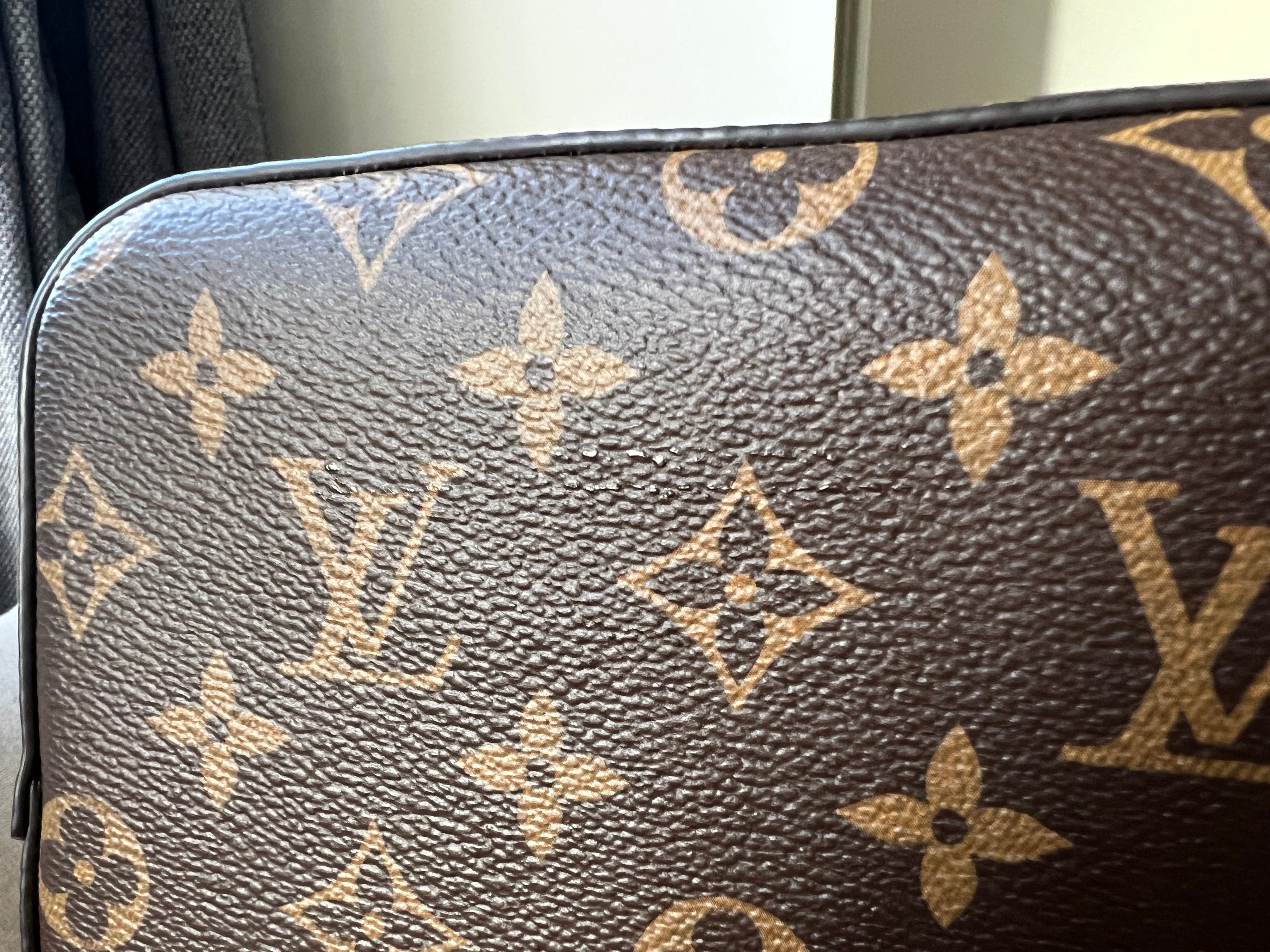Louis Vuitton Neo Noe Monogram and Black (RRP £1,560)