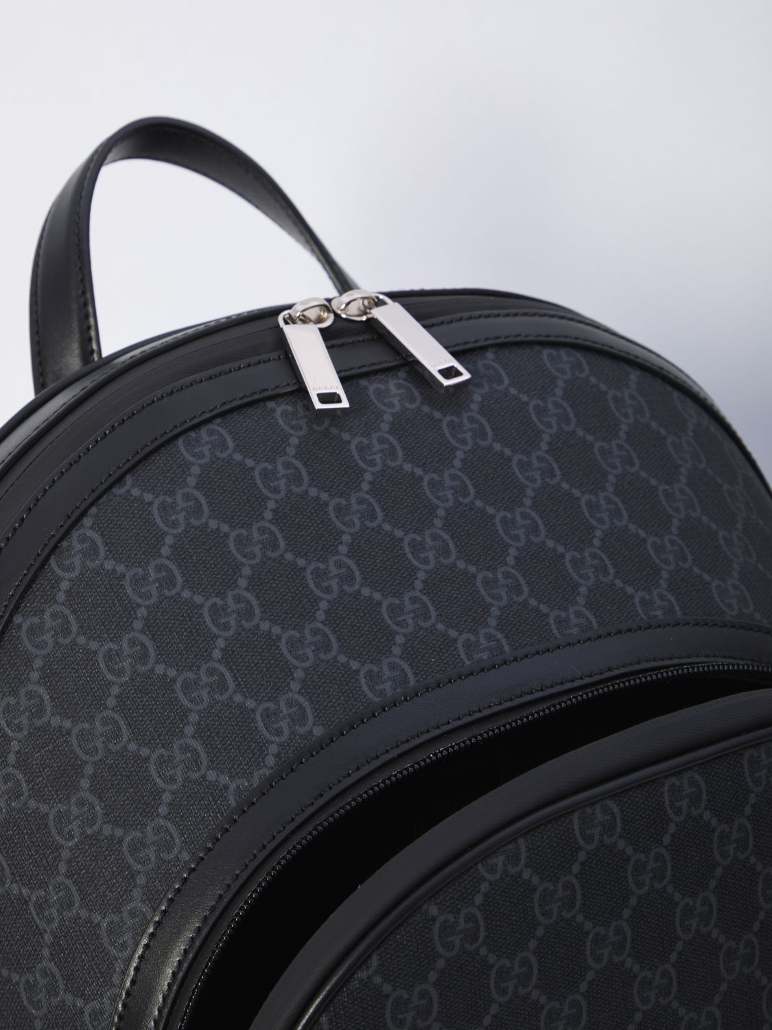 GUCCI Classic GG Mini Backpack - 28x44x15.5 cm