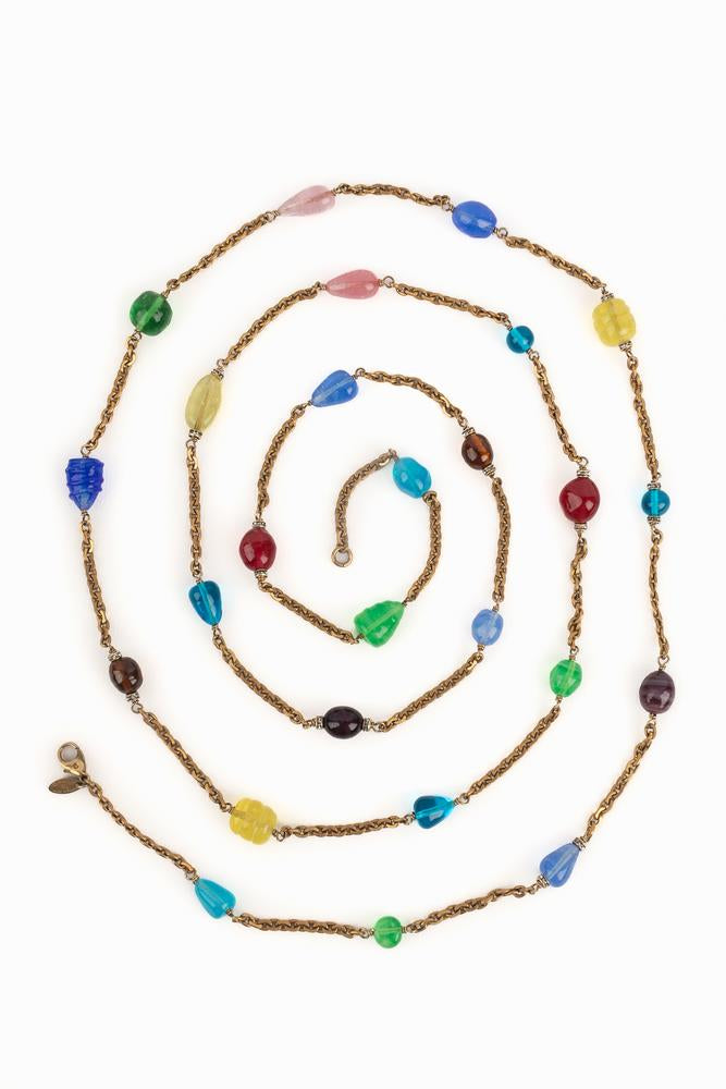 Long collier de perles Chanel