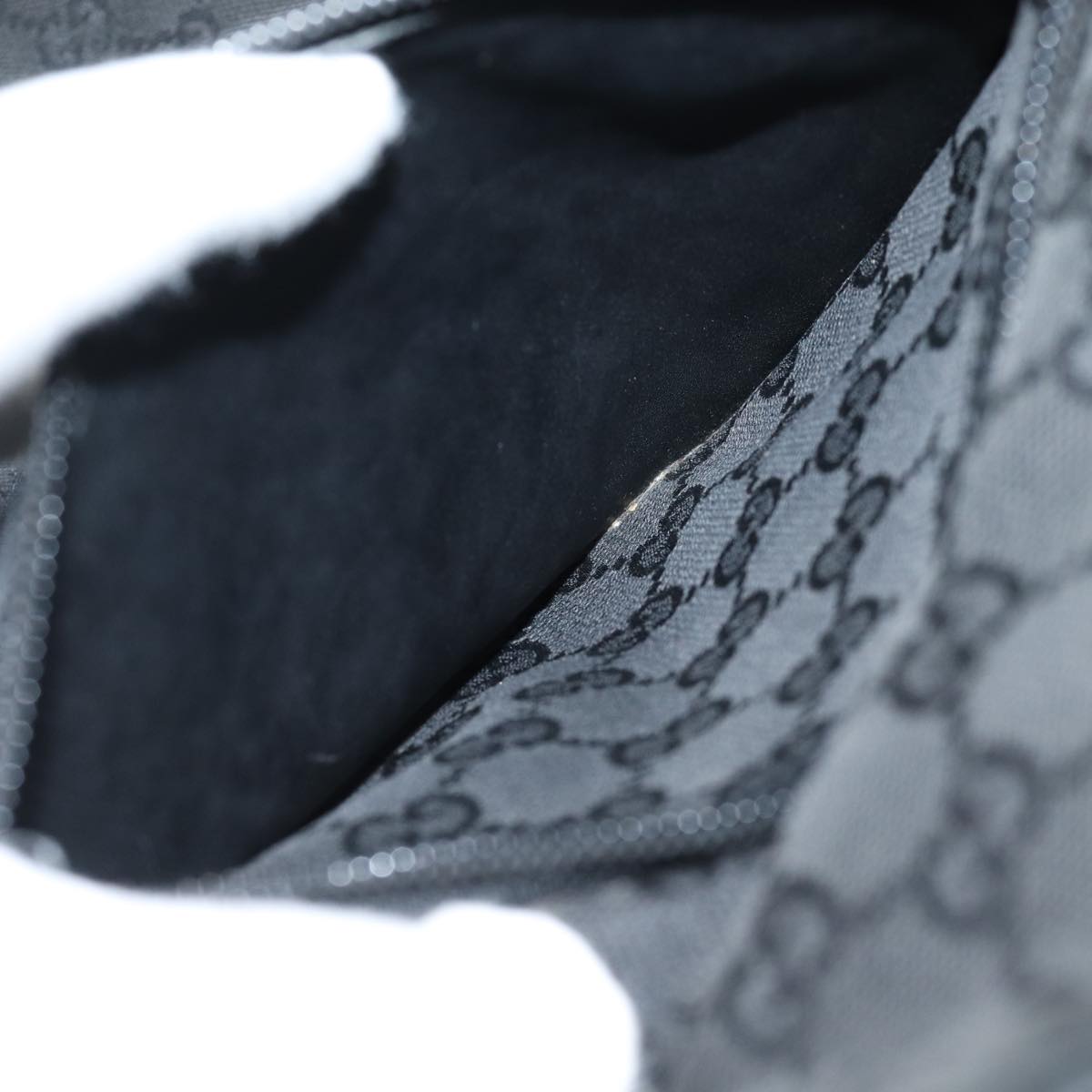 GUCCI GG Canvas Tote Bag Black 28892 79508