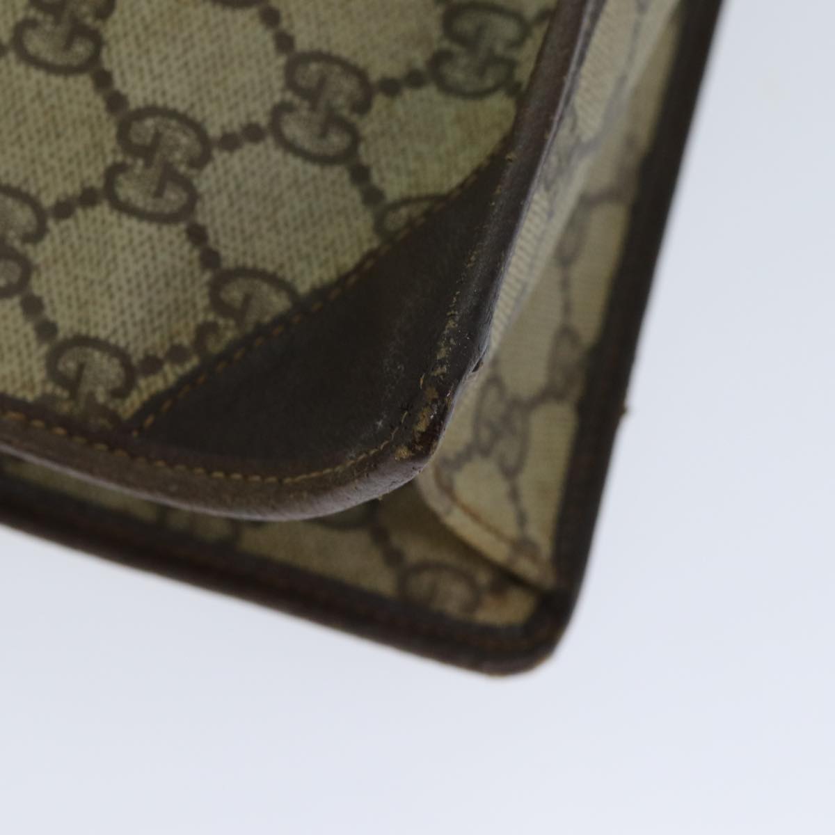 GUCCI GG Supreme Clutch Bag PVC Beige 97 01 029 79622