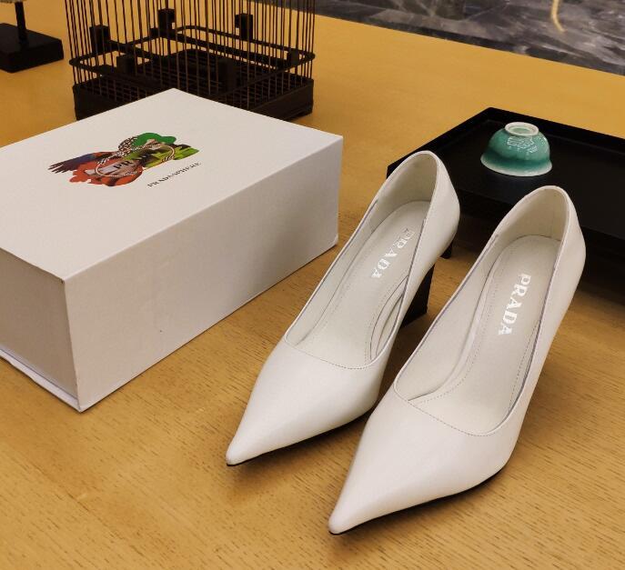 GlamyWomen Shoes - 560
