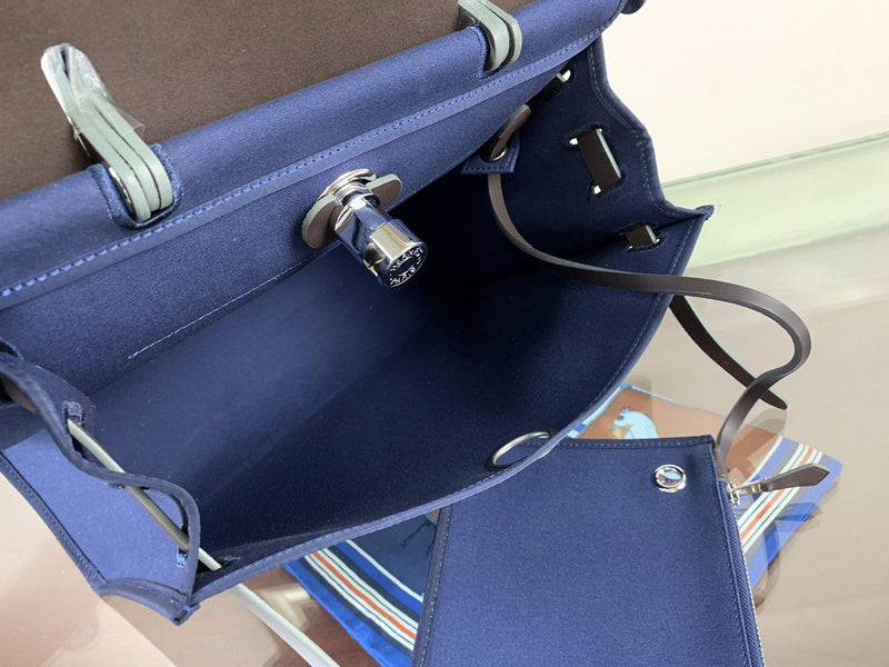 Glamy - HMS Bags - 1964