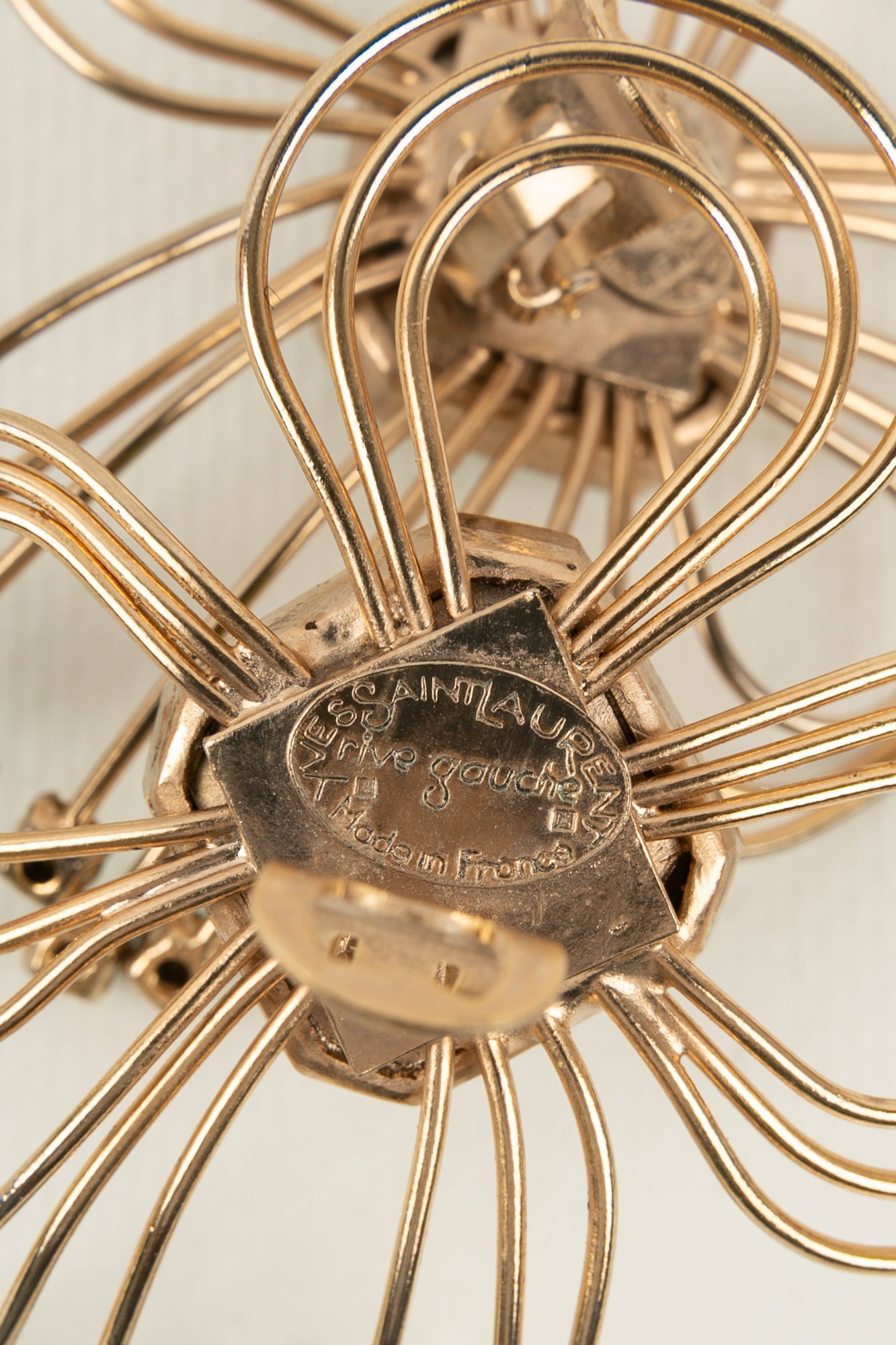Boucles d'oreilles Yves Saint Laurent