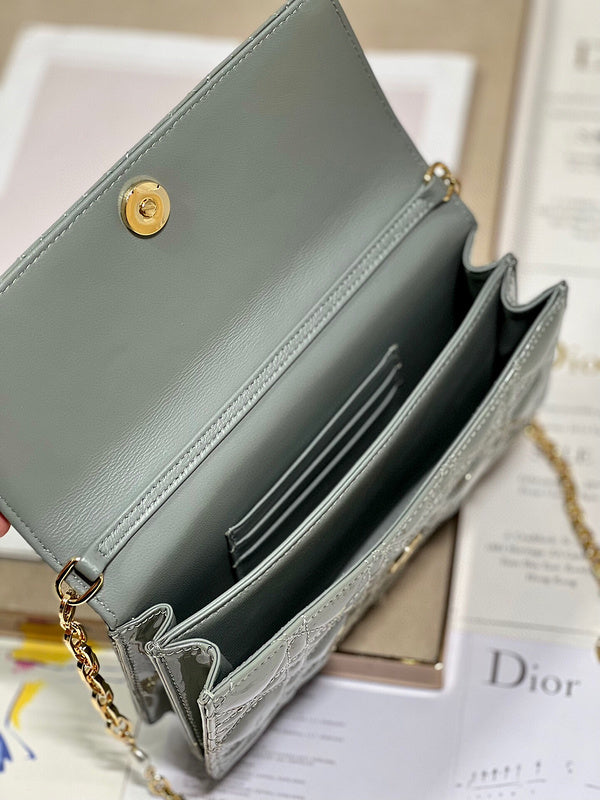 ELE - Dir Bags - 1414
