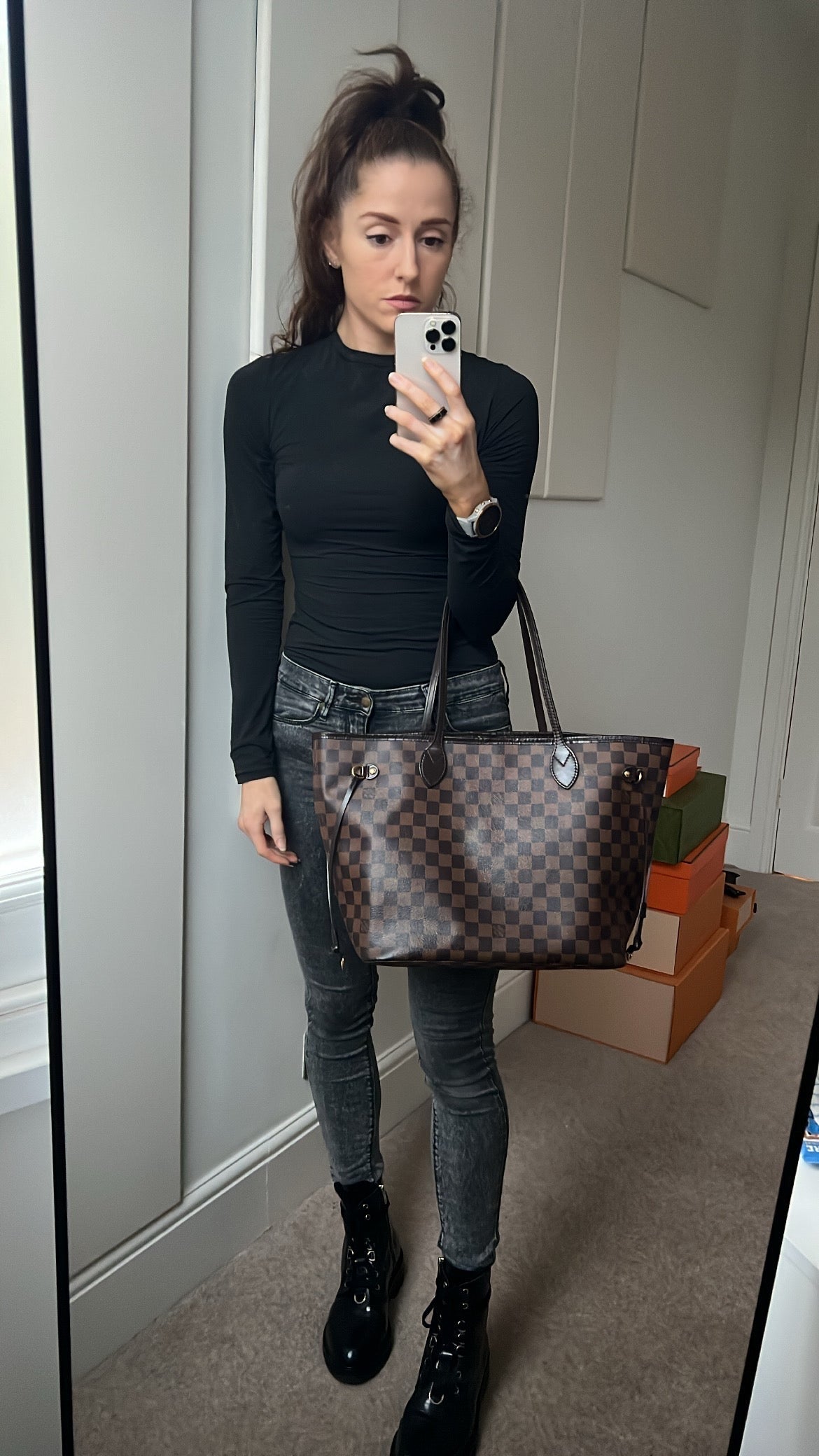 Louis Vuitton Neverfull MM Damier Ebene Cherry Interior (RRP £1,410)