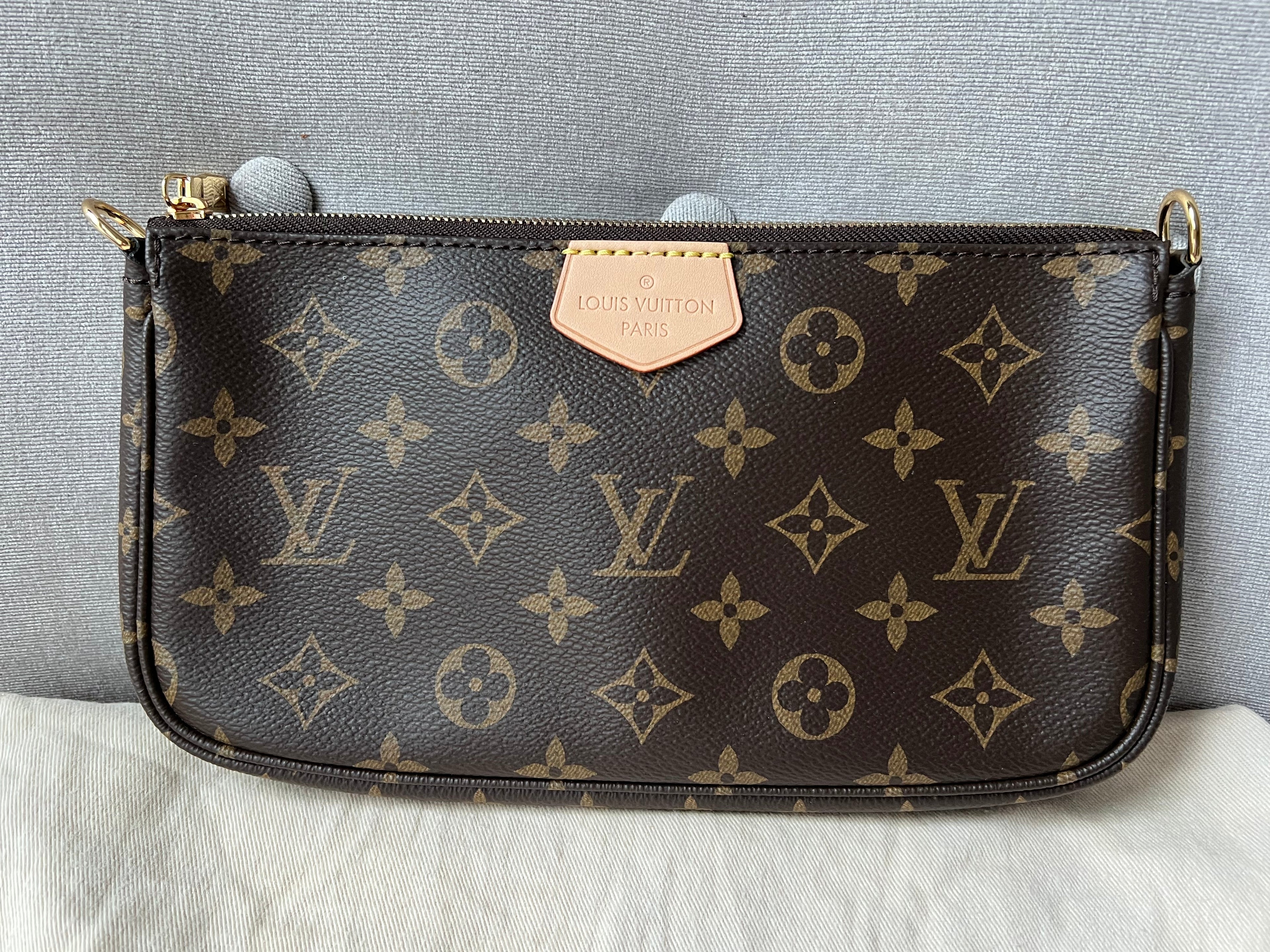 Louis Vuitton Multi Pochette Accessoires Rose Chiaro (RRP £1970)