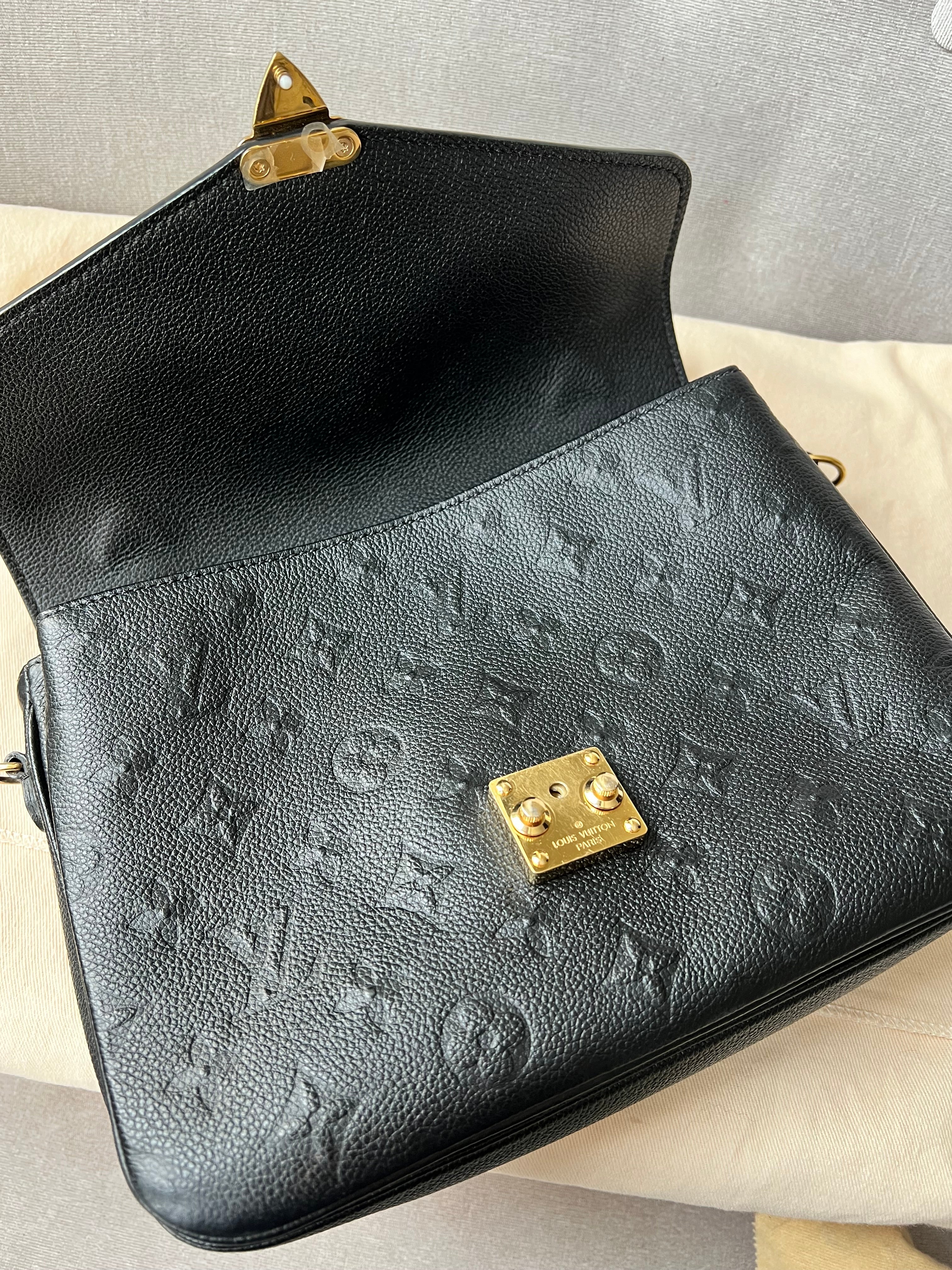 Louis Vuitton Pochette Metis Black Empreinte (RRP £2,110)