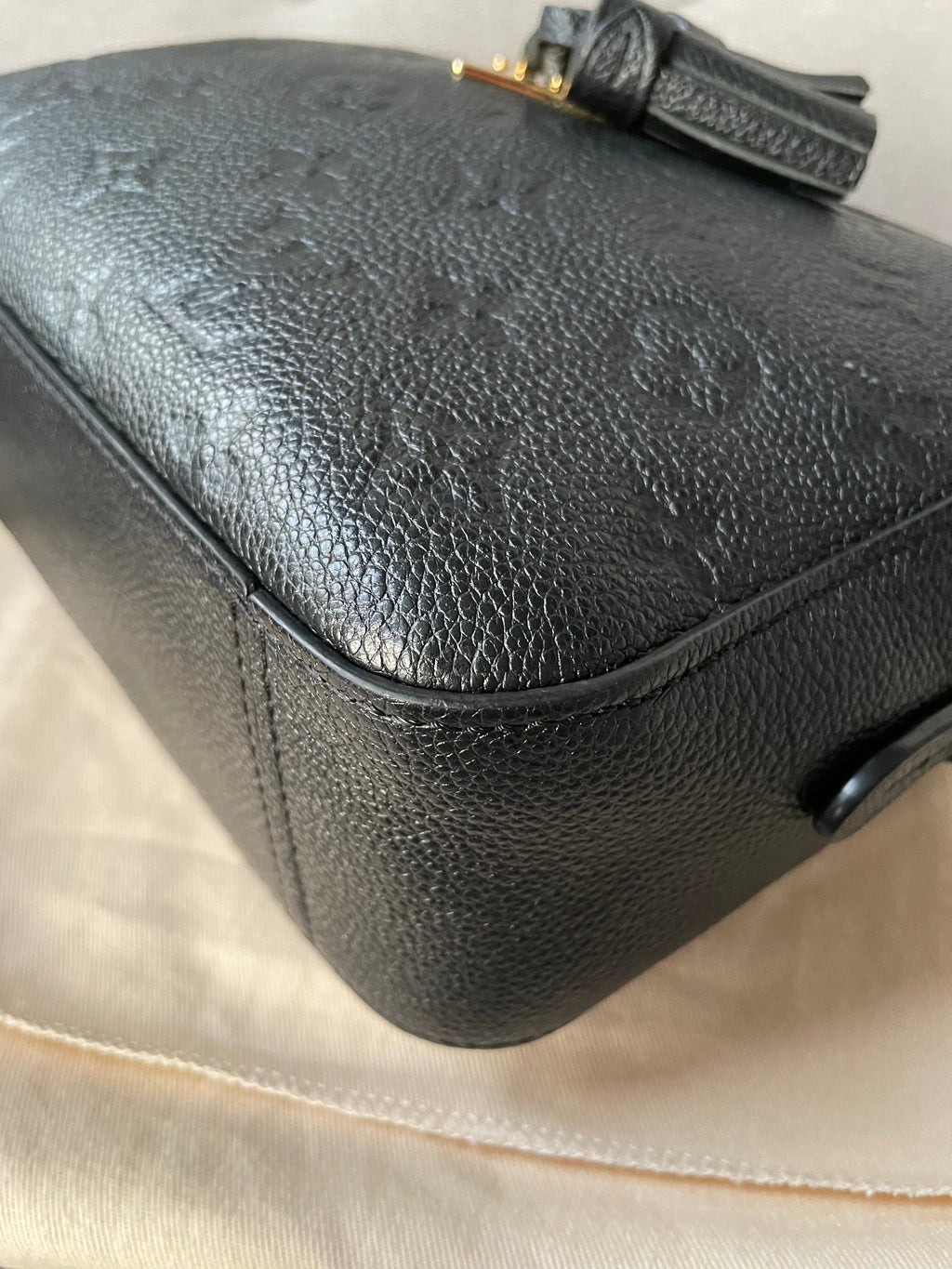 Louis Vuitton Saintonge Black Empreinte (RRP £1520)