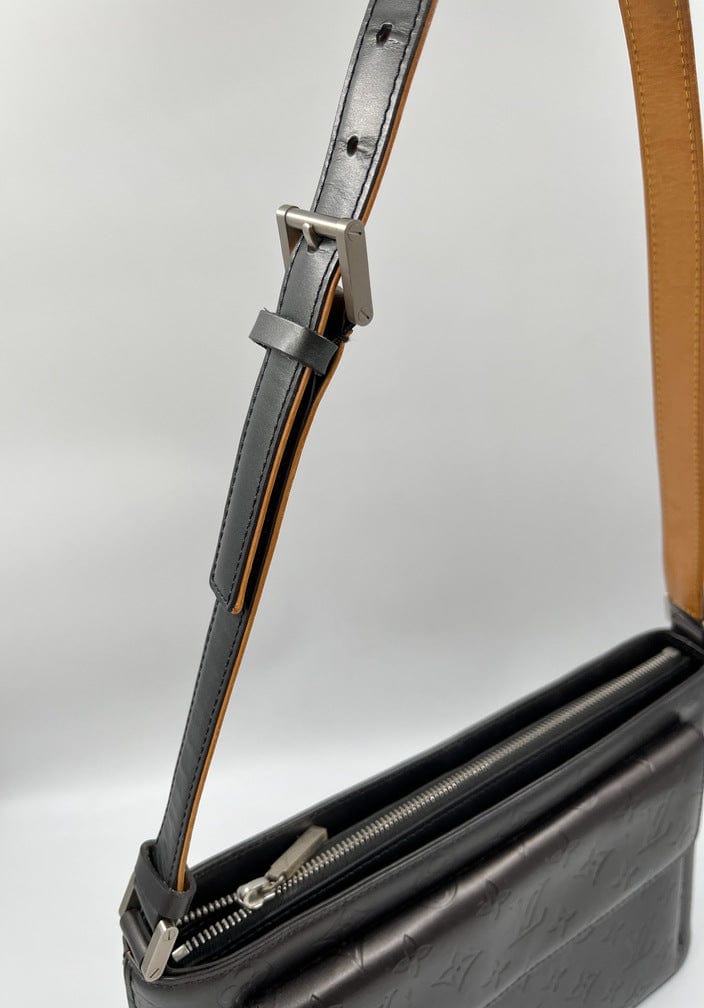 Louis Vuitton Mat Allston Handbag Monogram Vernis