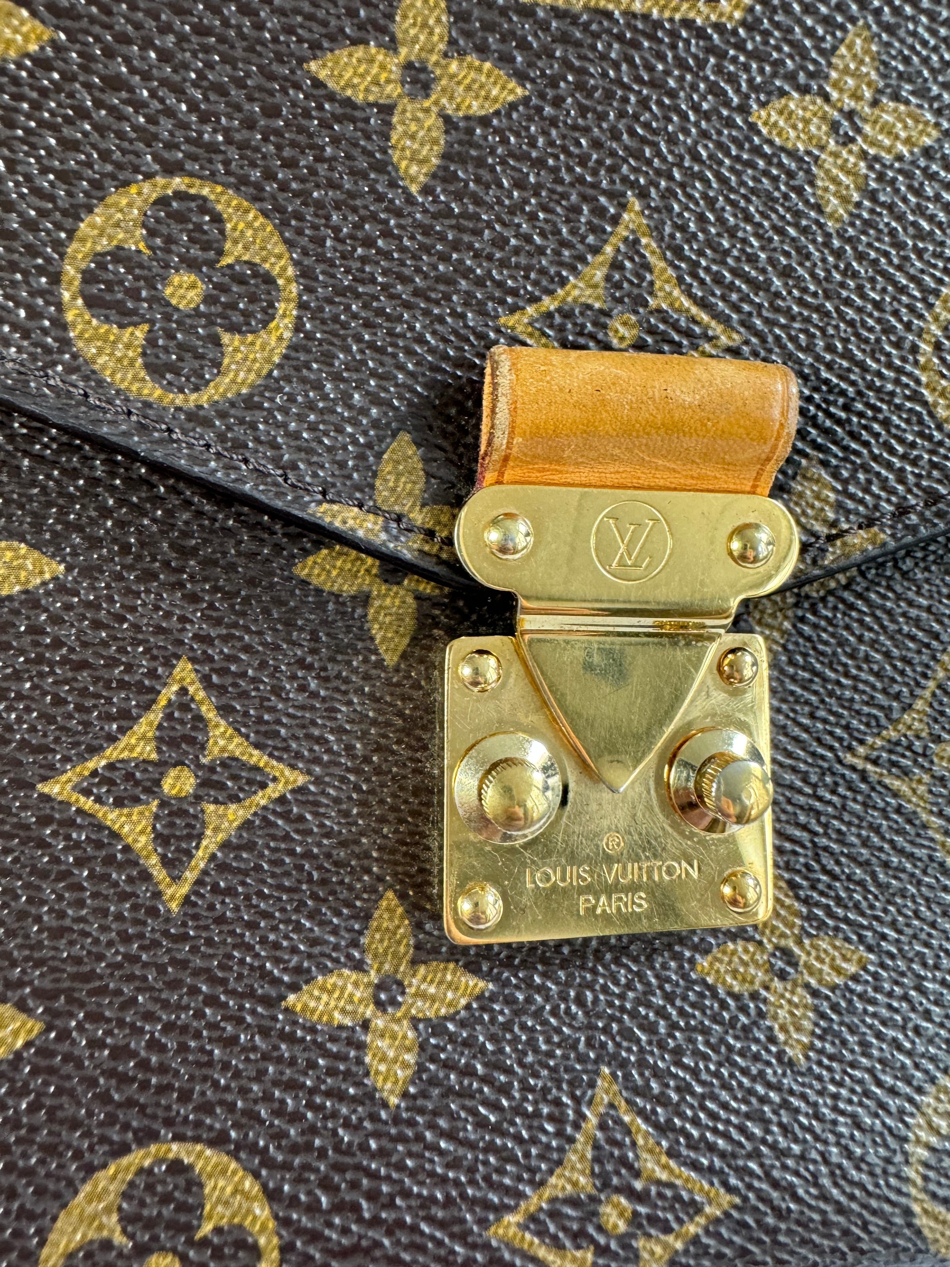 Louis Vuitton Pochette MÃƒÆ’Ã‚Â©tis Monogram Canvas