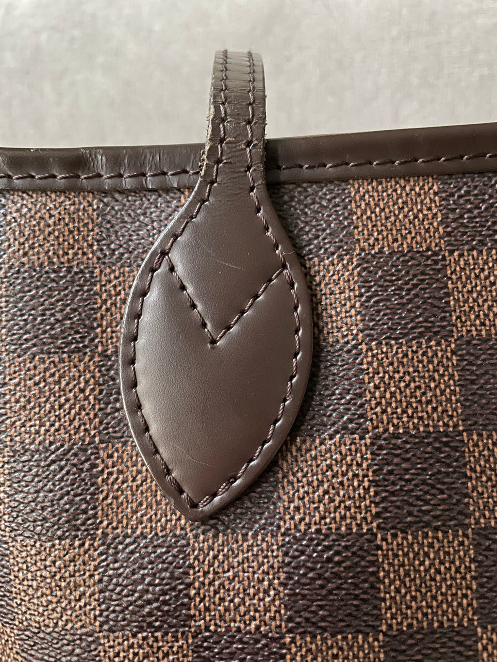 Louis Vuitton Neverfull MM Damier Ebene Cherry Interior (RRP £1,410)