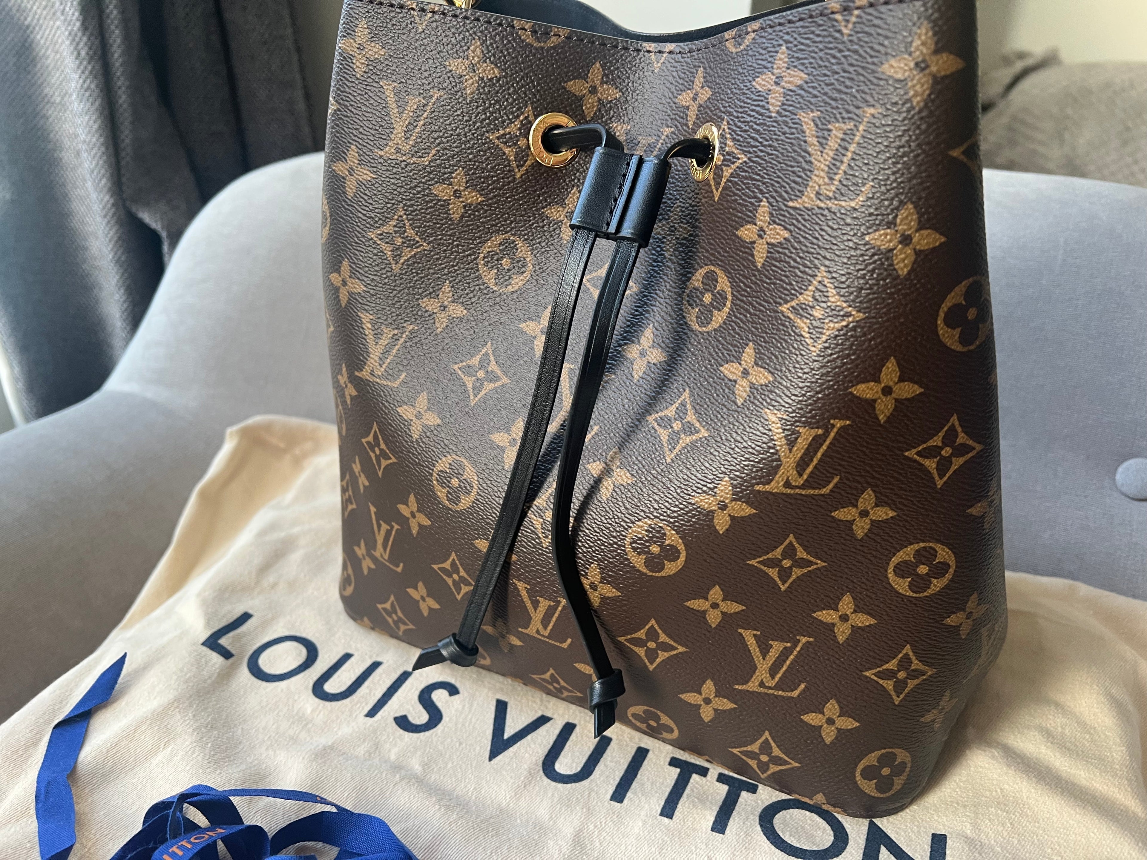 Louis Vuitton Neo Noe Monogram and Black (RRP £1,560)