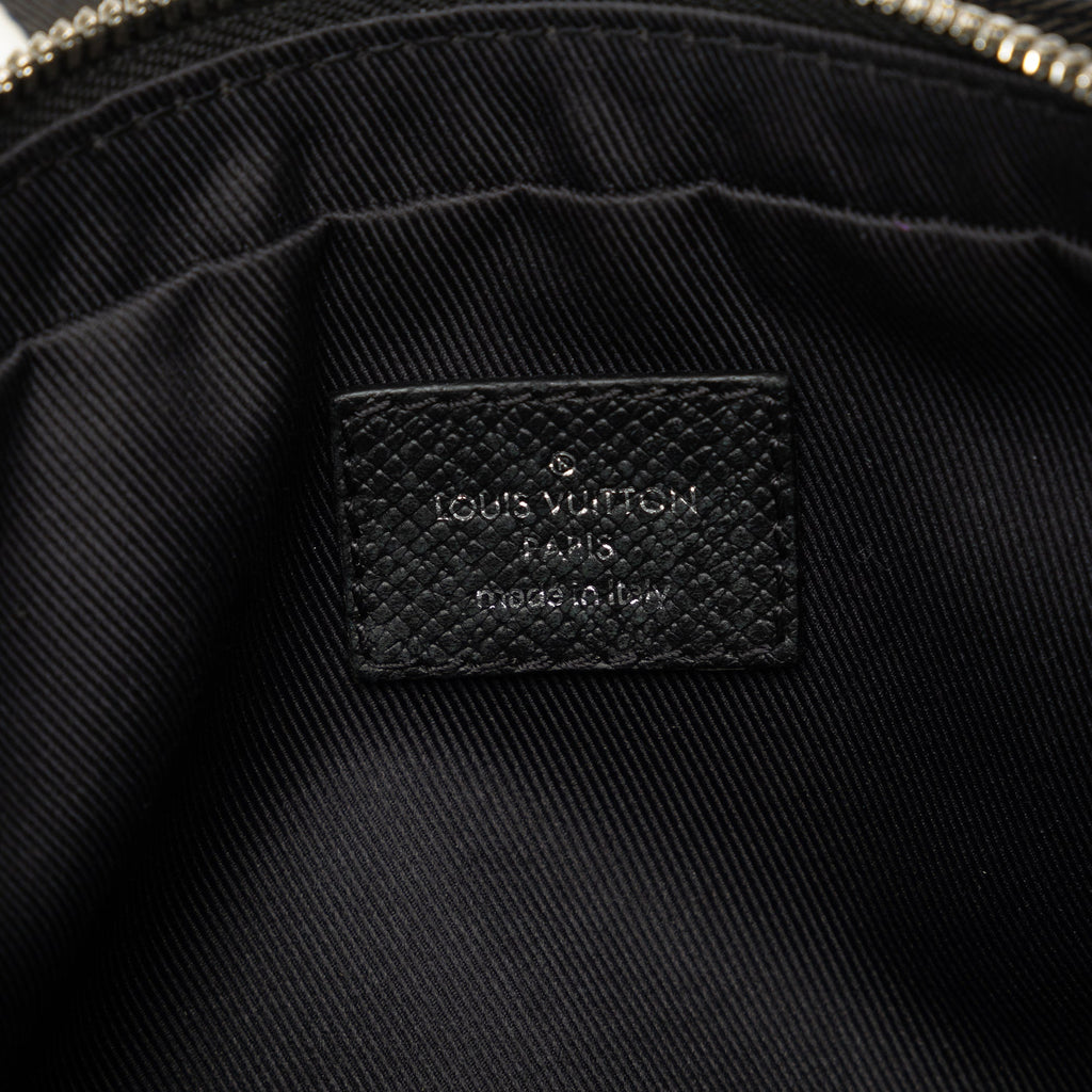 Black Louis Vuitton Taiga Outdoor Bumbag Belt Bag