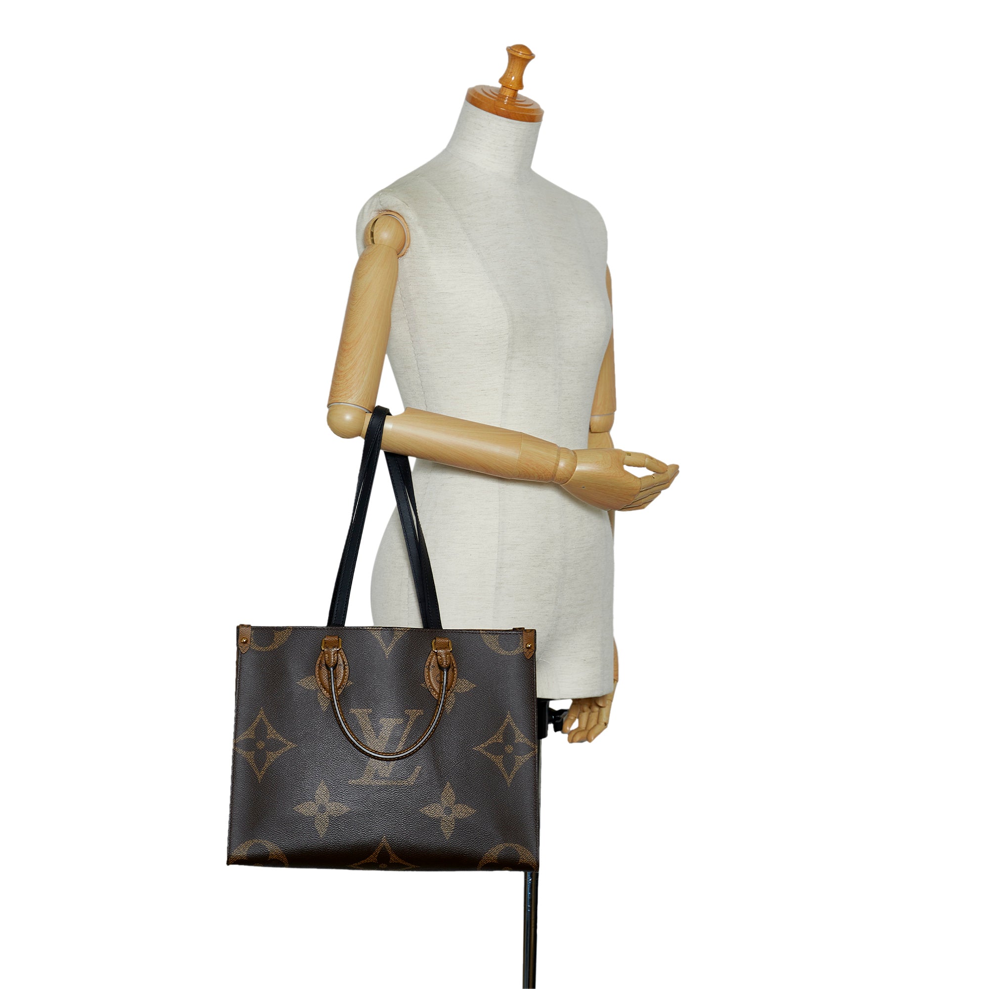 Louis Vuitton Onthego MM Reverse Giant Monogram Canvas
