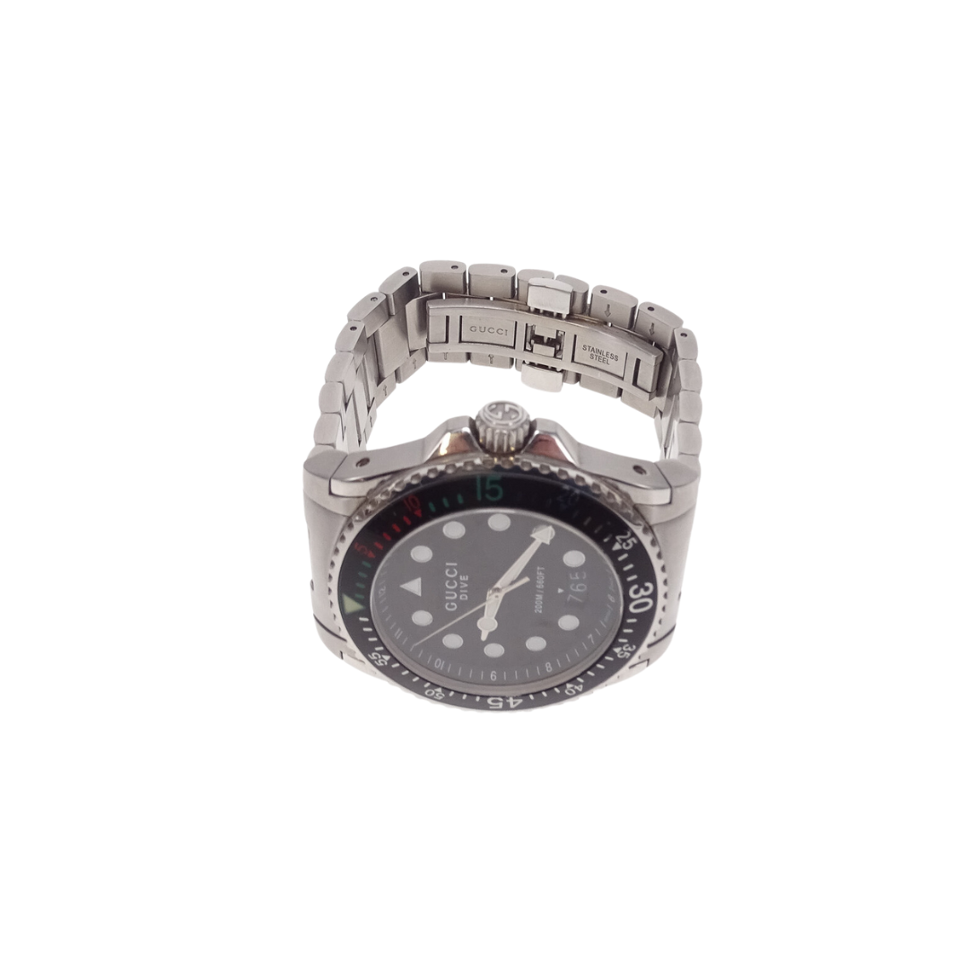 Gucci Stainless Steel Quartz Movement Mens Dive Watch