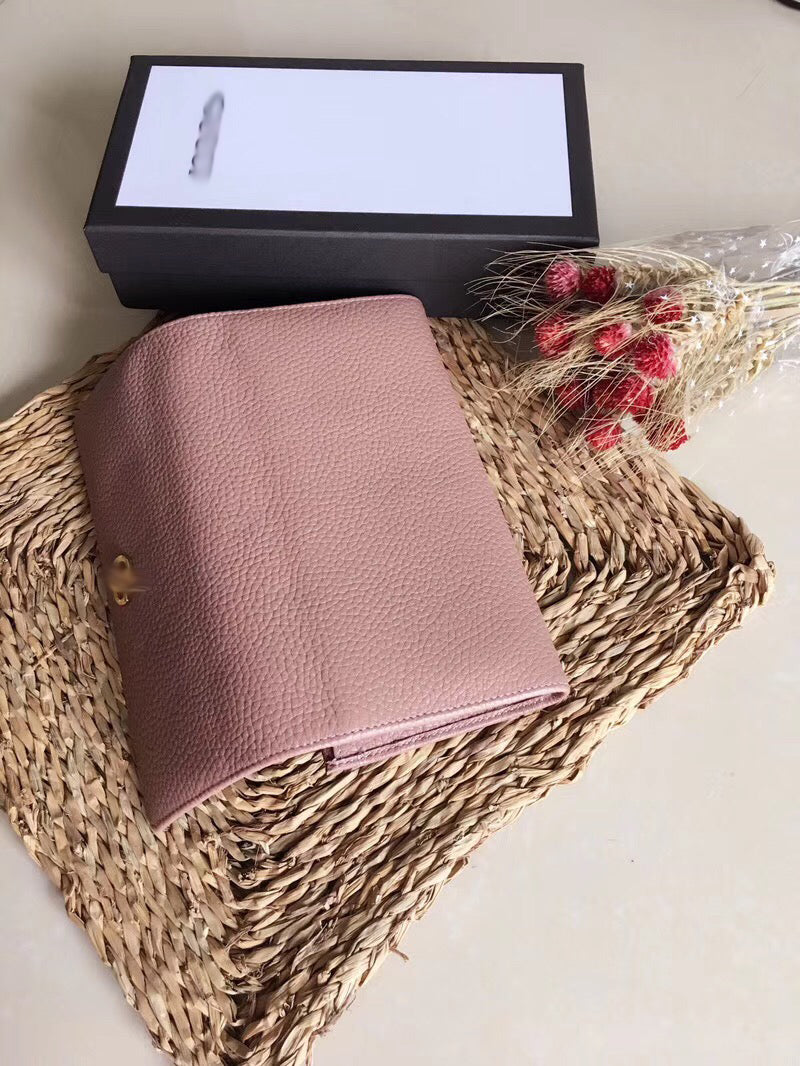 GC111  7.5x7.1inch