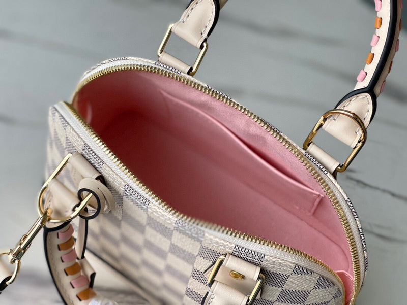 Fashion Lu-Vi bags - 5280