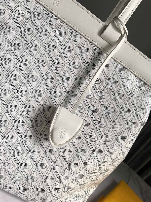 ELE - GOD Bags - 231
