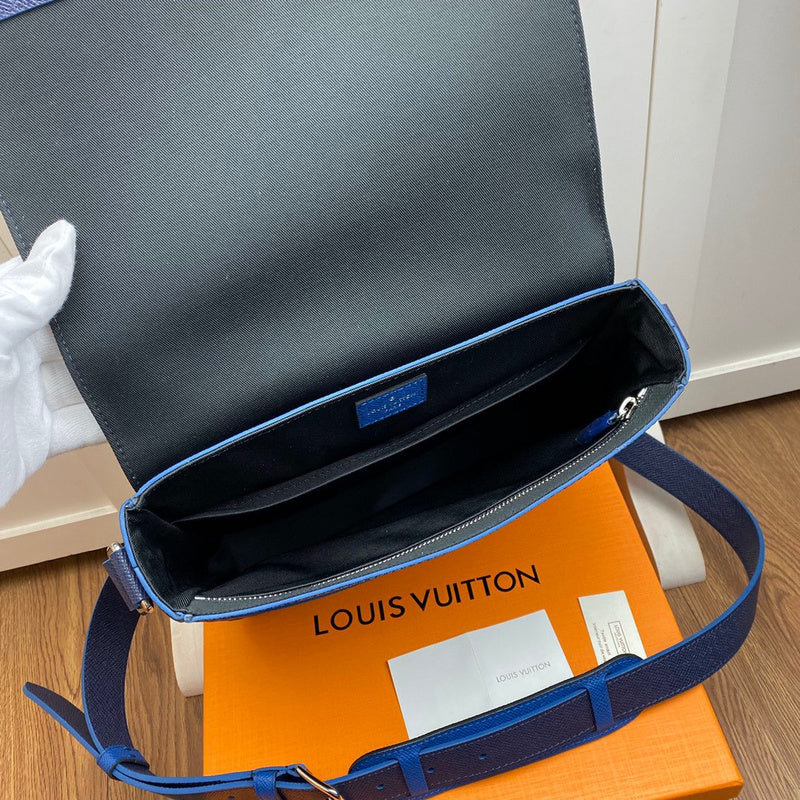LOV2 Bags - Luxurious Bags  1960