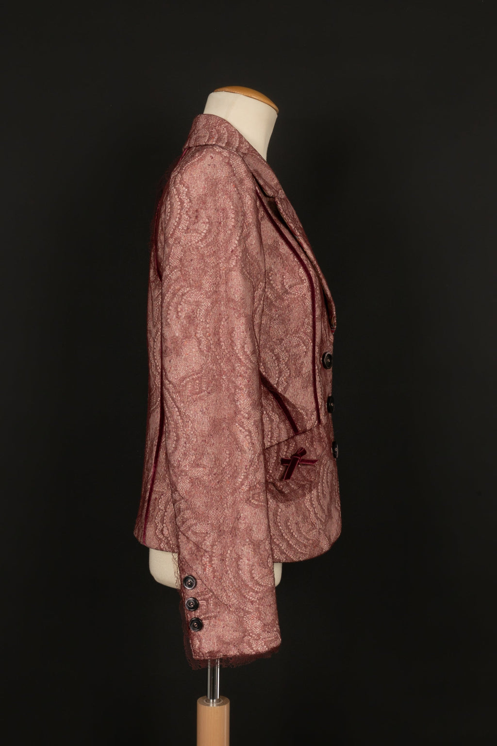 Veste en dentelle Christian Lacroix