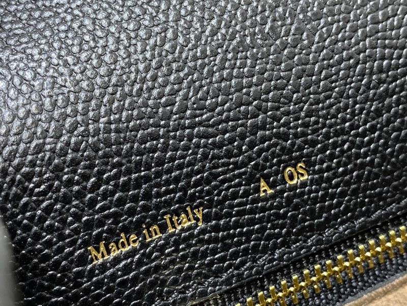 ELE - HMS Bags - 020