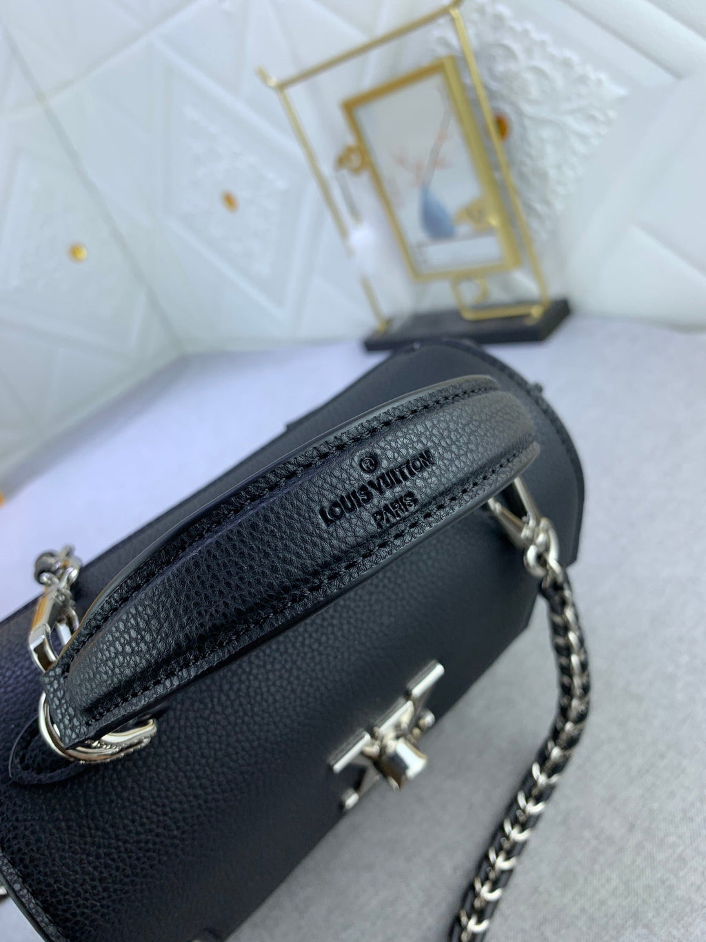 EN - Luxury Bags LUV 744