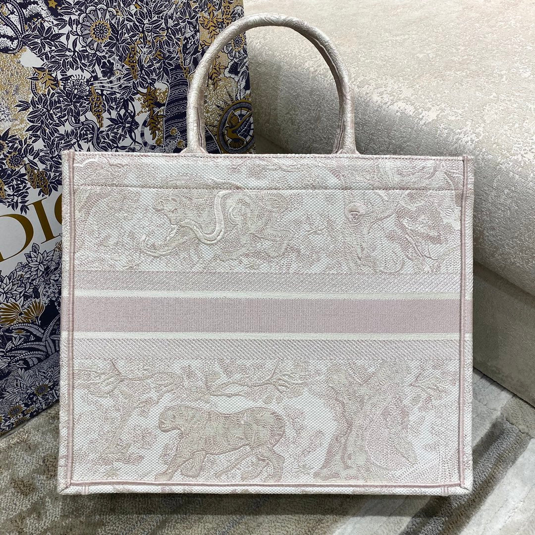 GLAMI Large Book Tote Pink Toile de Jouy Embroidery, Light Pink, For Women WomenÃ¢â‚¬â„¢s Handbags, 42cm CD M1286ZTDT_M956