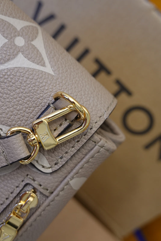 LOV2 Bags - Luxurious Bags  1562