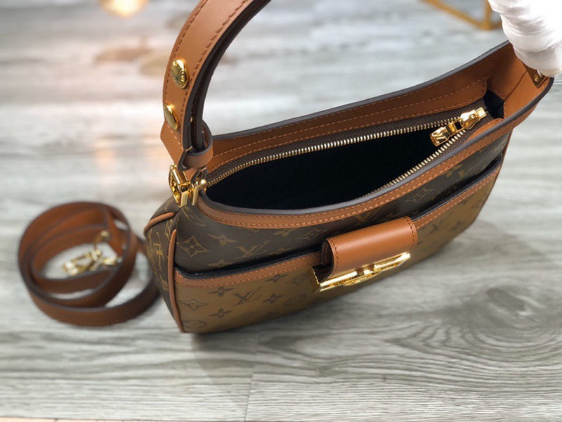 LOV2 Bags - Luxurious Bags  1712