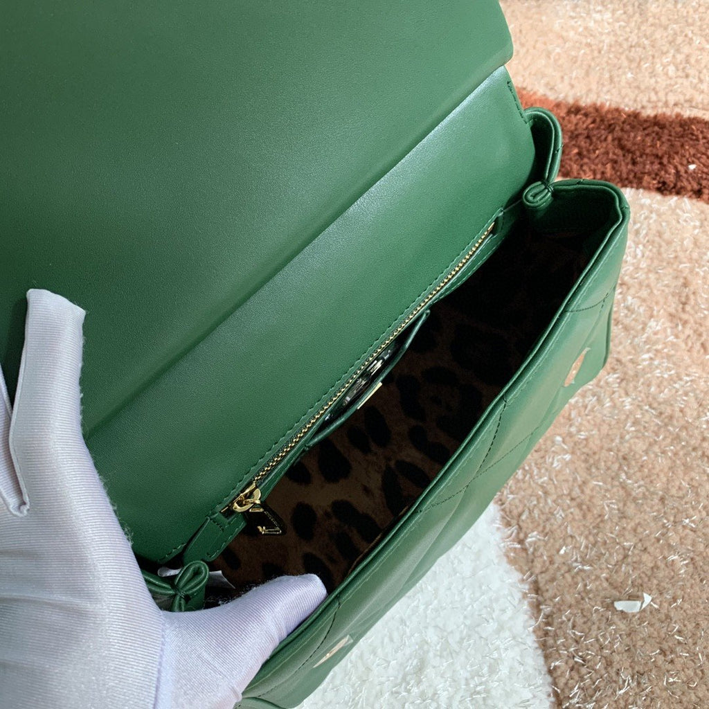 GLAMI MeGLAMIum Sicily Bag In Quilted Green For Women 10.2in/26cm GLAMI