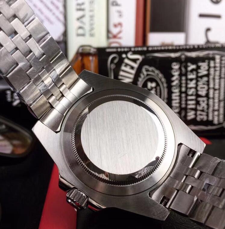 SAMC - Mix Watches - 136
