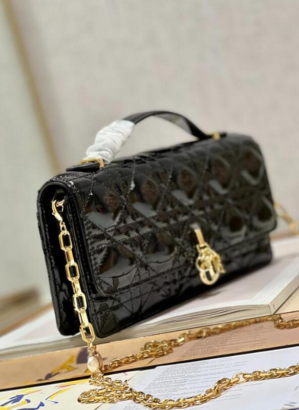 SAMCC - DOR Bags - 074