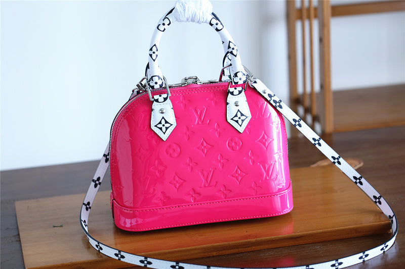 Glami-is - LOV Lady Bags - 1888